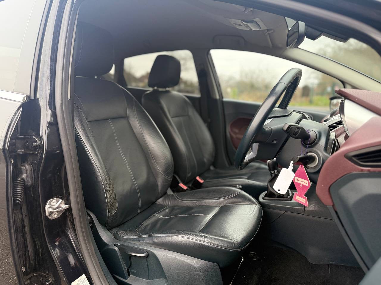 2009 Ford Fiesta-12 Month Fresh MOT-Mechanically Perfect