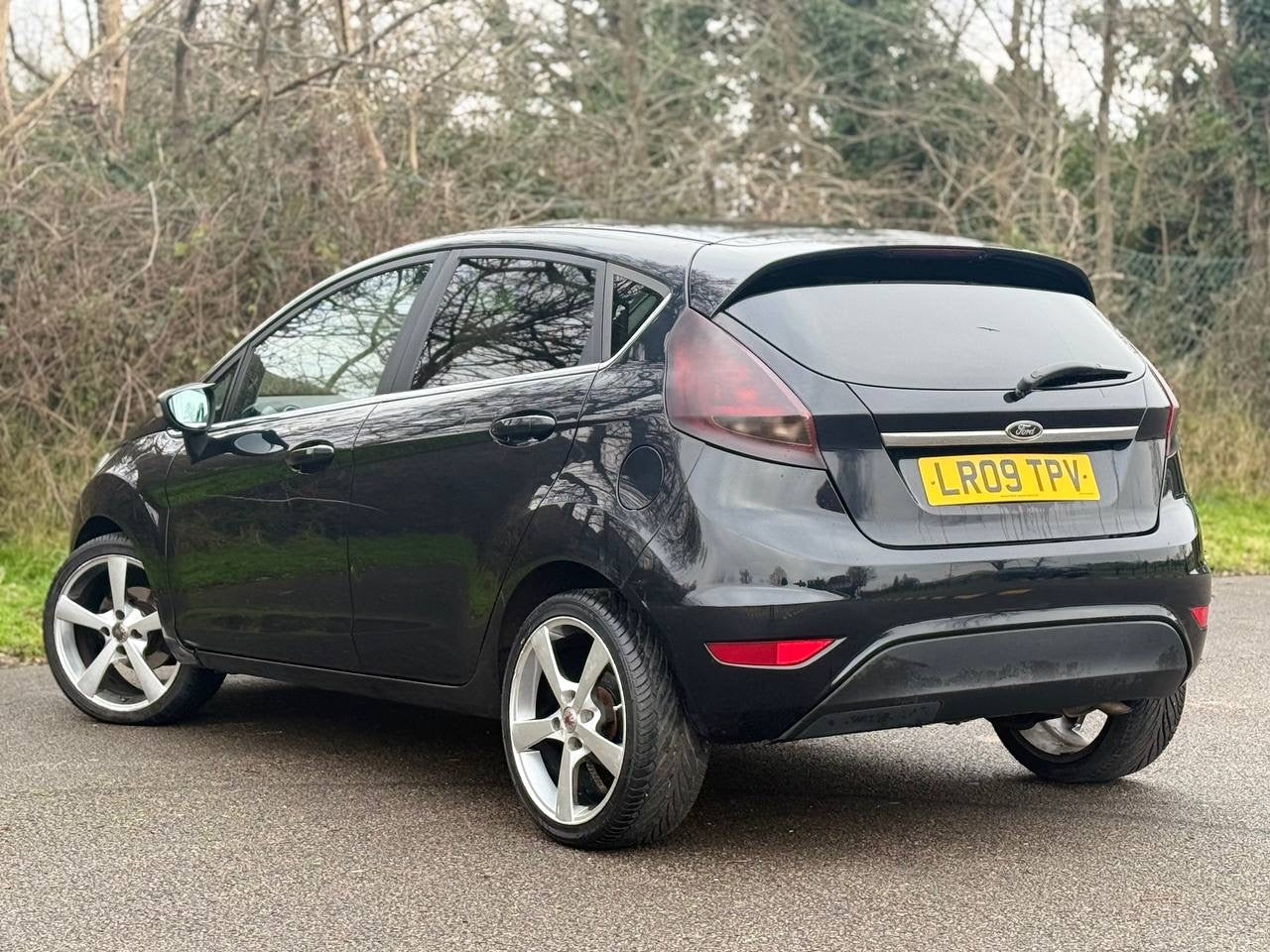 2009 Ford Fiesta-12 Month Fresh MOT-Mechanically Perfect